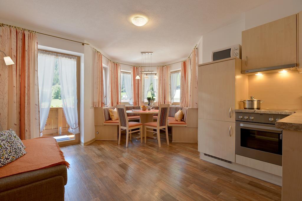 Appartement Ahornblick Schwendau Room photo